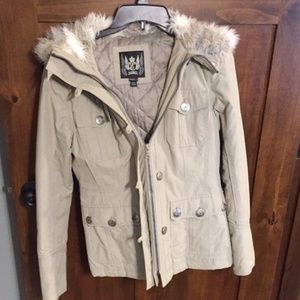 Woman's Fall/Winter Coat